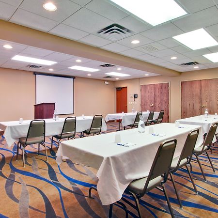 Holiday Inn Express Sault Ste Marie By Ihg Съоръжения снимка